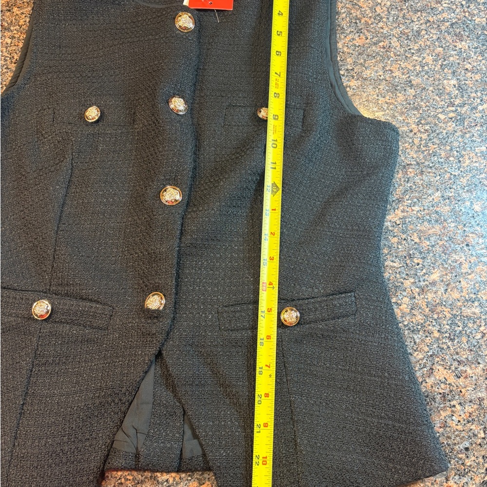 NWT Elegant Black Sleeveless Vest - Picture 8 of 9